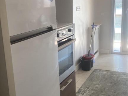 Bagcilar Apartment | Family-Friendly Batışahir with Pool & Breakfast Included