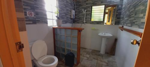 Mambajao House | Exceptional Bat Tree Cottages - Wheelchair Accessible Haven