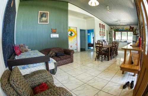 Batchelor Hotel | Experience Nature at Batchelor Butterfly Farm - 4 Star Stay