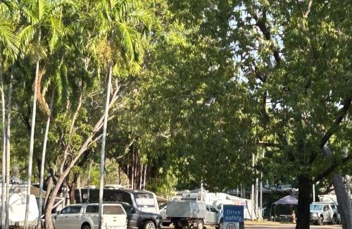 Batchelor Resort | Family-Friendly Batchelor Holiday Park with Pool & Pets Welcome