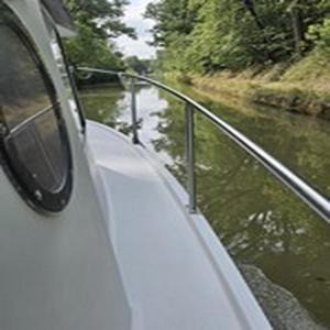 Labastide-d'Anjou Boat Rental | bateau tinkerbell