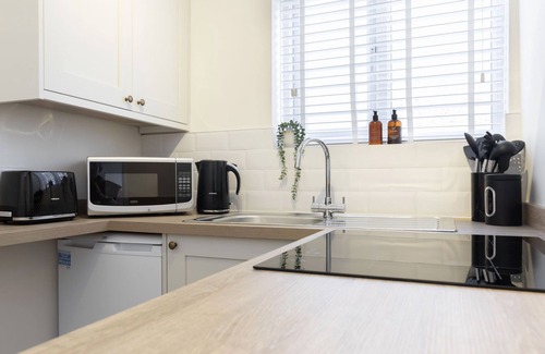 Montpellier Apartment | Bath Road Hideaway - A First Floor 1- Bed Flat