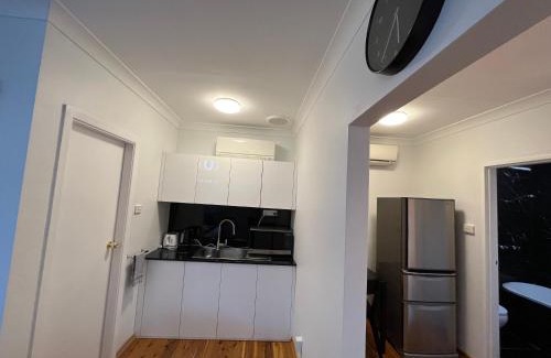 Moree Hotel | Guest Favorite: Baths Motel Moree with Family-Friendly Amenities