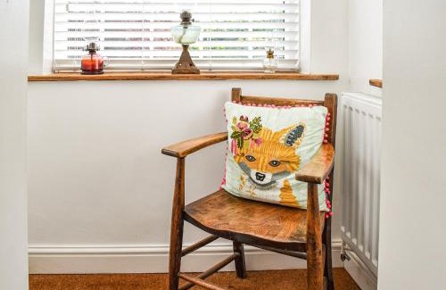 Palterton House | Bathurst Cottage: Family-Friendly Retreat with Perfect Score