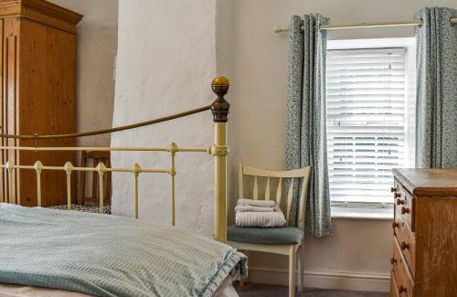 Palterton House | Bathurst Cottage: Family-Friendly Retreat with Perfect Score