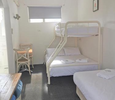 Bathurst Hotel | Pet-Friendly Bathurst Explorers Motel – Rated 8/10 by Guests