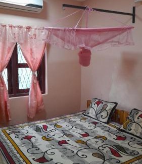 Manmunai North House | Relax at Batti Relax Point with Ocean Views and Breakfast