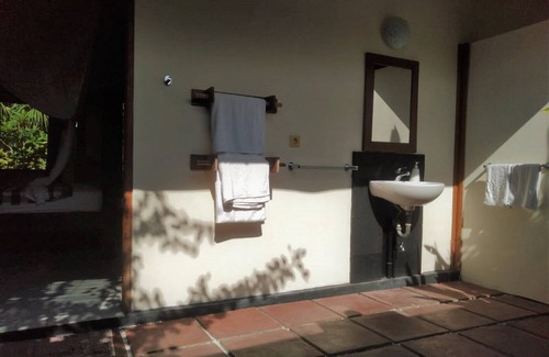 Pejarakan Hotel | Guest Rated 10/10 at Batu Ampar Menjangan Retreat