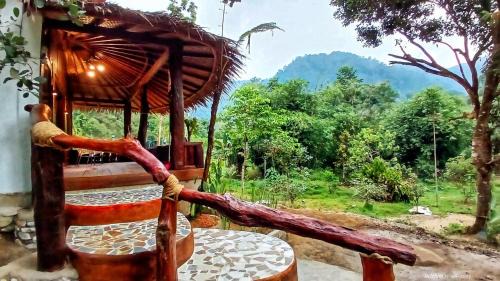 Bohorok House | Top-Rated Batu Kapal Guest House with Hot Tub & Breakfast