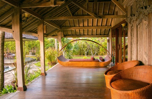 Senggigi Villa | Batulayar Villa: Breathtaking Ocean and Sunset Views