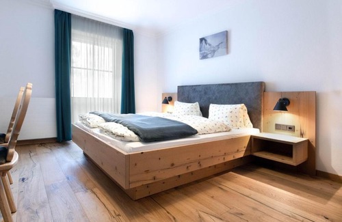 Huettschlag House | Pet-Friendly Bauerndörfl Hüttschlag with Ocean Views