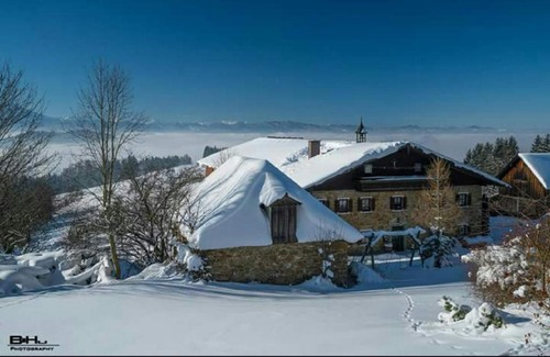 Weyregg am Attersee House | Pet-Friendly Bauernhof Moadl: Guest Rated 9/10 Stay