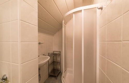 Wurflach House | Welcoming Bauernhof Woltron: Ideal for Families & Pets