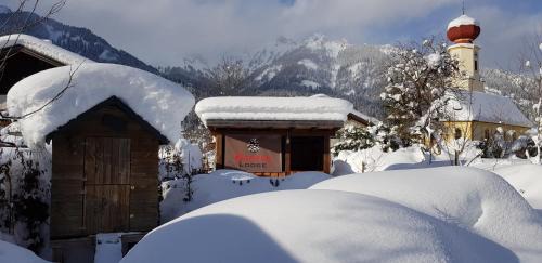 Hoefen Apartment | Experience BauernLodge Alpin Appartements: 9.9/10 Reviews