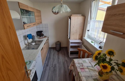 Grabow-Below Apartment | Inviting Bauernstübchen: Family-Friendly Retreat Awaits
