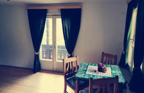 Arriach Apartment | Delightful Baumgartnerhof Arriach - Farm Stay Retreat