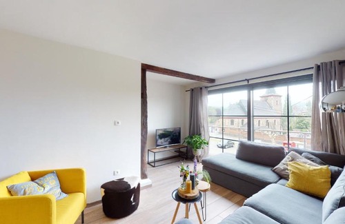 Voeren House | Pet-Friendly Bauwerd12: Family Retreat with Hot Tub