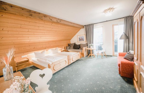 Garmisch-Partenkirchen Hotel | Relaxing Retreat at Bavaria Biohotel with Spa & Ocean Views