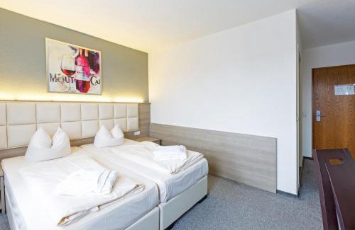 Stockach Hotel | Discover Bavaria Hotel Münchner Hof: Family-Friendly Retreat