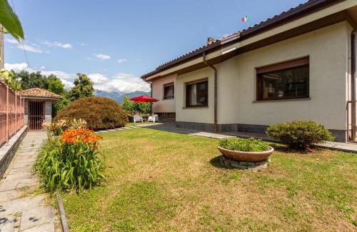 Baveno Apartment | Serene Baveno Beach Flat with Garden and Ocean View