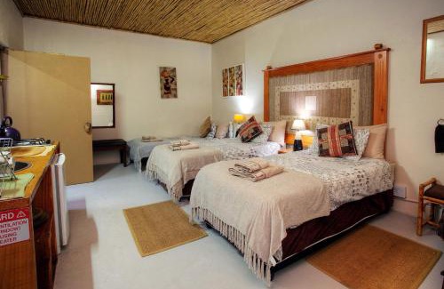Baviaans Cabin | Discover Baviaanskloof Duiwekloof Lodge - Rated 9/10!