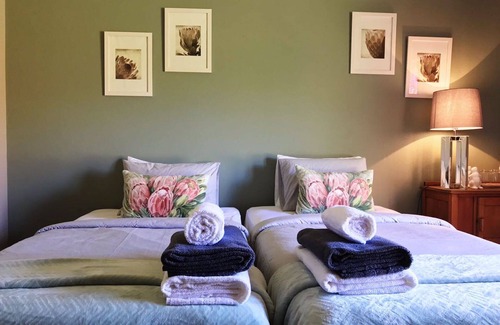 Patensie Bed & Breakfast | Discover Baviaanskloof Lodge - Gateway to Nature's Wonders