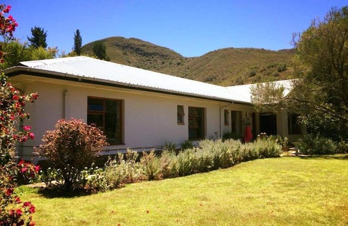 Patensie Bed & Breakfast | Discover Baviaanskloof Lodge - Gateway to Nature's Wonders
