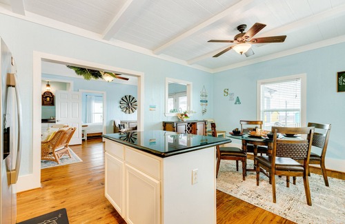 Port Bolivar House | Bay and Gulf-View Home with Outdoor Seating & Spa
