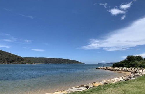 Booker Bay House | Experience Bay Bliss U2 in Booker Bay - Family-Friendly Getaway