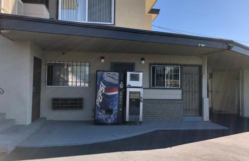 Longfellow Hotel | Affordable Bay Bridge Inn Oakland - Family-Friendly Stays