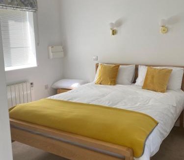 Louth Apartment | Bay Cottages