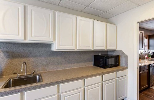 Galveston House | Bay Dreamer Galveston: Relaxing Retreat with Pool & Pets