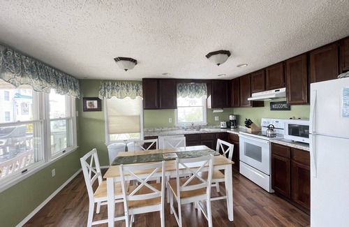 North Beach Haven Apartment | Bay Front Home with Sunset Views & Beach Access, Pet Friendly