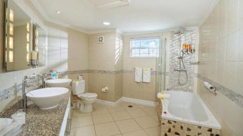 Rodney Bay Resort | Relax at Bay Gardens Beach Resort & Spa with Ocean Views