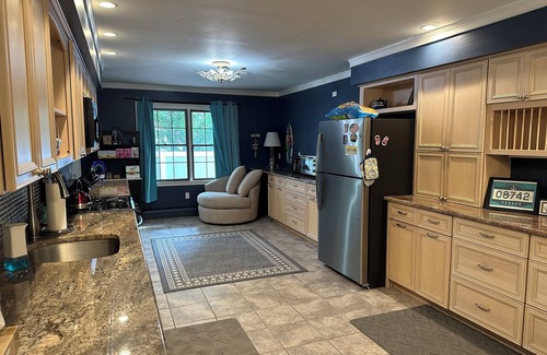 Point Pleasant Beach House | Bay Head Tranquility-Walk to Beach