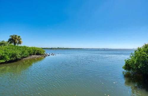 Bayshore Gardens House | Relax at Bay House Retreat with Pool and Hot Tub Access