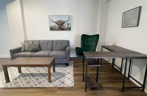 North Bay Hotel | Budget-Friendly Stay at Bay Motel - Child Friendly Comfort