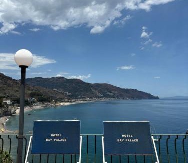 Spisone Hotel | Relax at Bay Palace Mazzarò - Oceanfront 4-Star Retreat