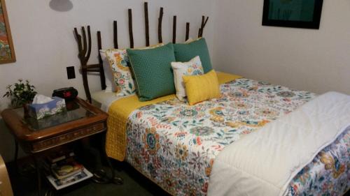 Frankfort Hotel | Discover Bay Port Lodging: Ocean View & Family-Friendly Stays