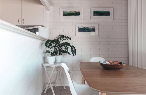 Yamba Apartment | Guest Rated: 9.4 | Pippi Beach Studio with Kitchen & Breakfast