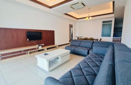 Taman Selera Apartment | Bay Resort Condominium in Miri Sarawak