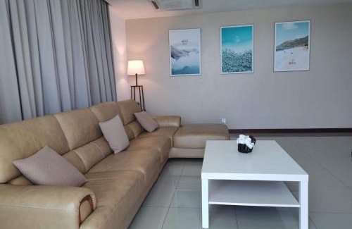 Taman Selera Apartment | Beautiful Bay Resort Condominium with Ocean View & Pool