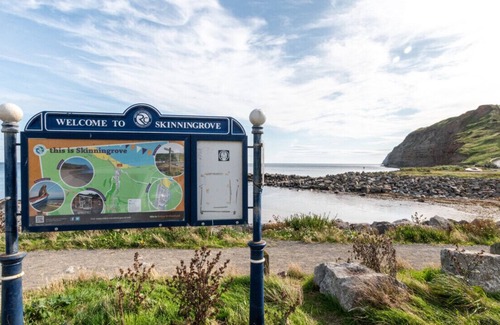 Skinningrove House | Bay Retreat - Three Bedroom House, Sleeps 6