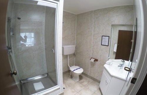 Paihia Hotel | Cozy Bay Sands Seafront Studios with Private Beach Access
