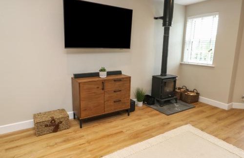 Llanrug House | Pet-Friendly Bay Tree Cottage - Rated 9.3/10 by Guests