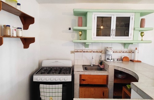 Barrio La Fortaleza Vieja Apartment | Bay View Apartment: Serene Retreat with Breakfast Included