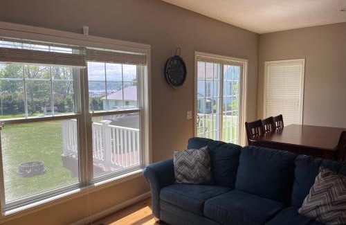 Sodus Point House | Family-Friendly Bay View Condo: Pet Welcoming Retreat