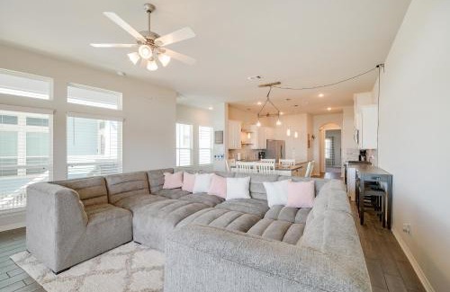 La Porte House | Inviting Bay-View La Porte Home Steps from the Beach