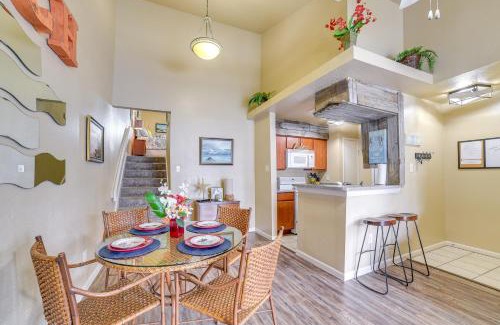 Galveston Apartment | Charming Galveston Retreat: Bay View & Family Friendly!