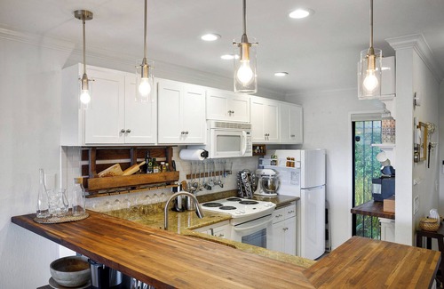 Marin City House | BAY VIEW RETREAT NEAR DOWNTOWN SAUSALITO